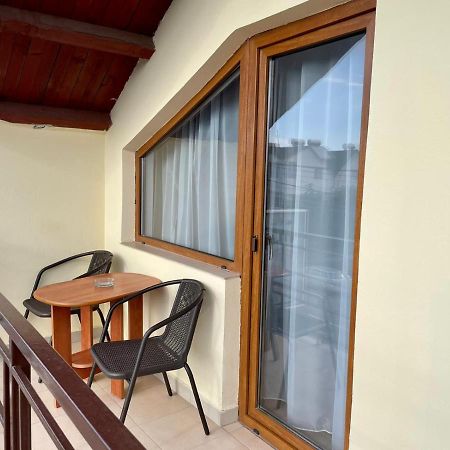 Vila Sibel Костинешти Экстерьер фото